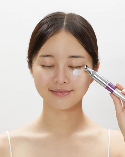 VT Cosmetics Reedle Shot Lifting Eye Cream paakių kremas