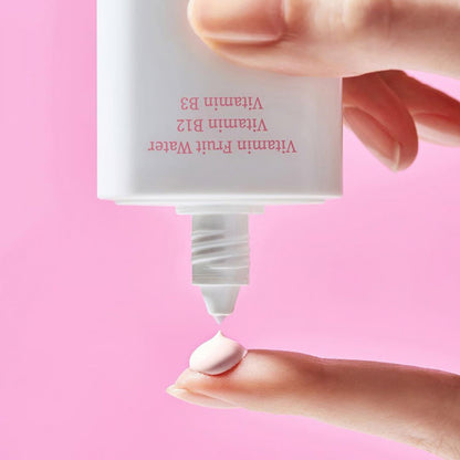 TOCOBO Vita Tone Up Sun Cream SPF50+ PA++++ - skaistinantis kremas nuo saulės - haru